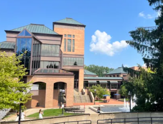 密歇根大学安娜堡分校